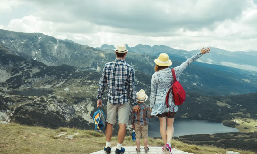 The Ultimate Fall Outdoor Adventure Checklist That Works For Your Budget